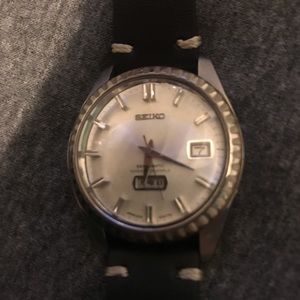 Vintage Seiko Day-Date Seikomatic watch